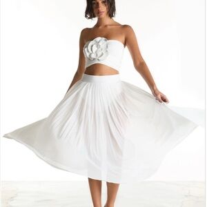 Carmen Marc Valvo Pleated Mesh Cover Up Skirt NWT $158